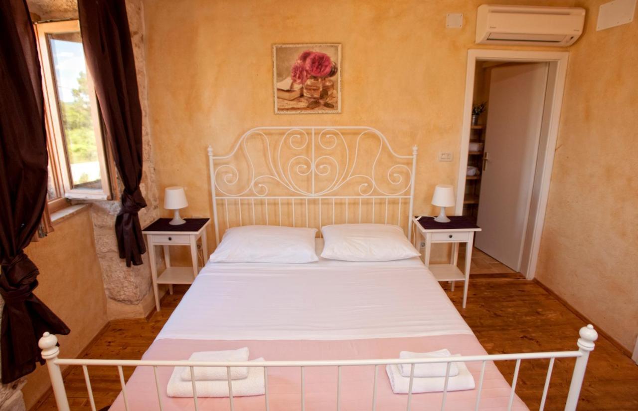 Villa Lauriana Diminići Екстериор снимка
