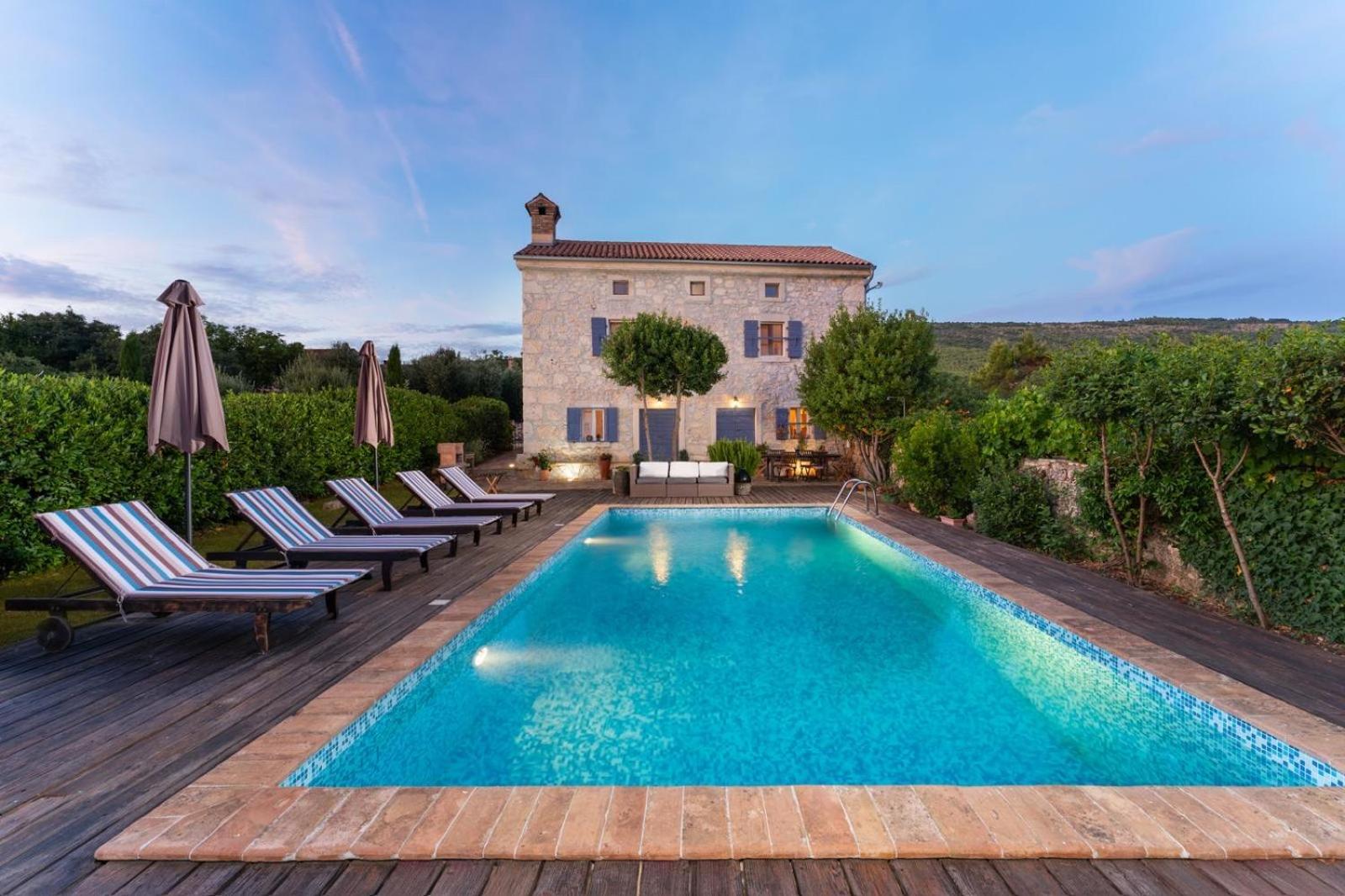 Villa Lauriana Diminići Екстериор снимка